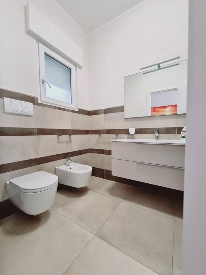 Villa Zizzari A Due Passi Dal Mare Torre Lapillo Buitenkant foto